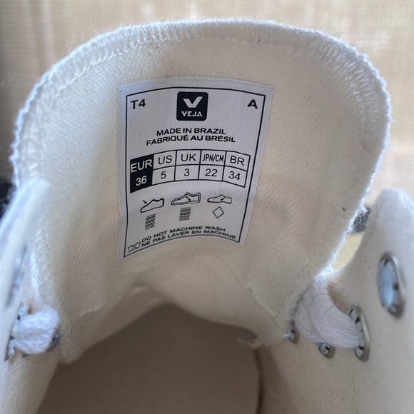 Veja white canvas hightop sneakers size 36 - Picture 3 of 7